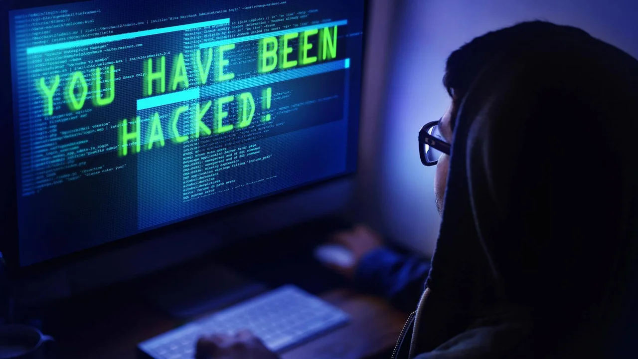 ما هو الاختراق Hacking وأساليبه الأكثر شيوعا وأنواعه؟