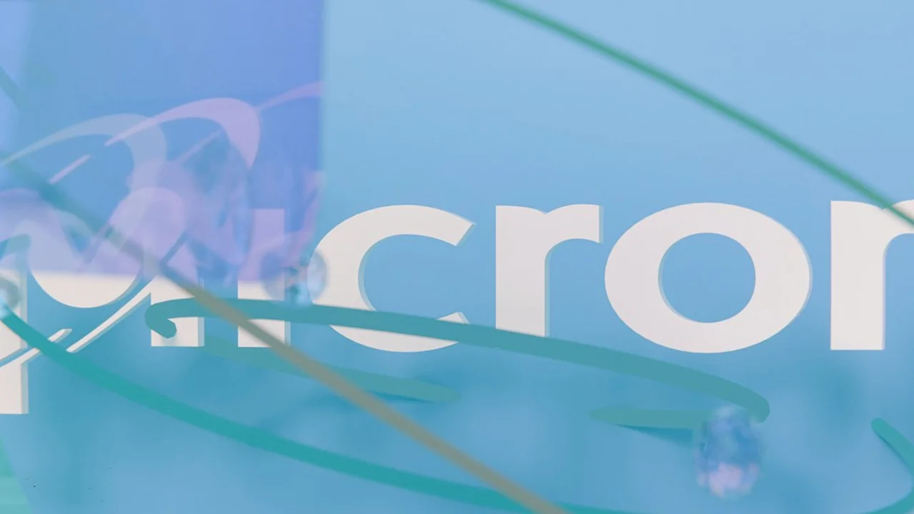 ما هي اساسيات الاقتصاد الجزئي Microeconomy و سلوك الأفراد والشركات في الأسواق؟