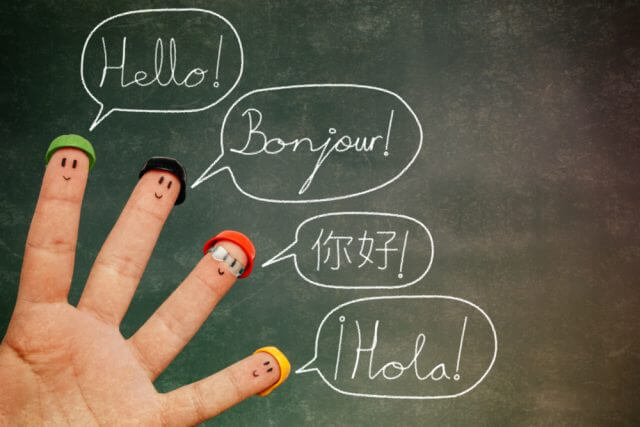 تعلم لغات جديدة